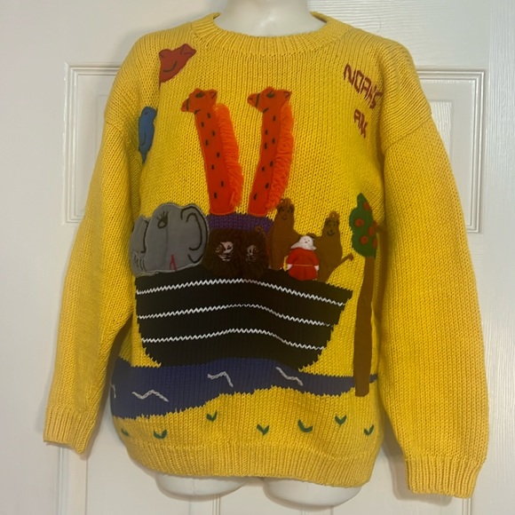 Aunti M’s Fantasies Other - Aunti M’s Fantasies Noah’s Ark child yellow crew neck pullover sweater, size L